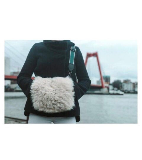 Kywie  | Kywie Muff White